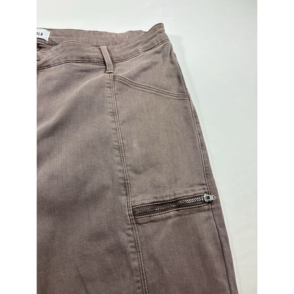 Pistola Topanga Cargo Jeans Brown Plus Size 18W Zip Pockets - Picture 9 of 10